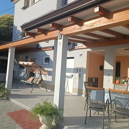 Διαμέρισμα App Roko 2 *